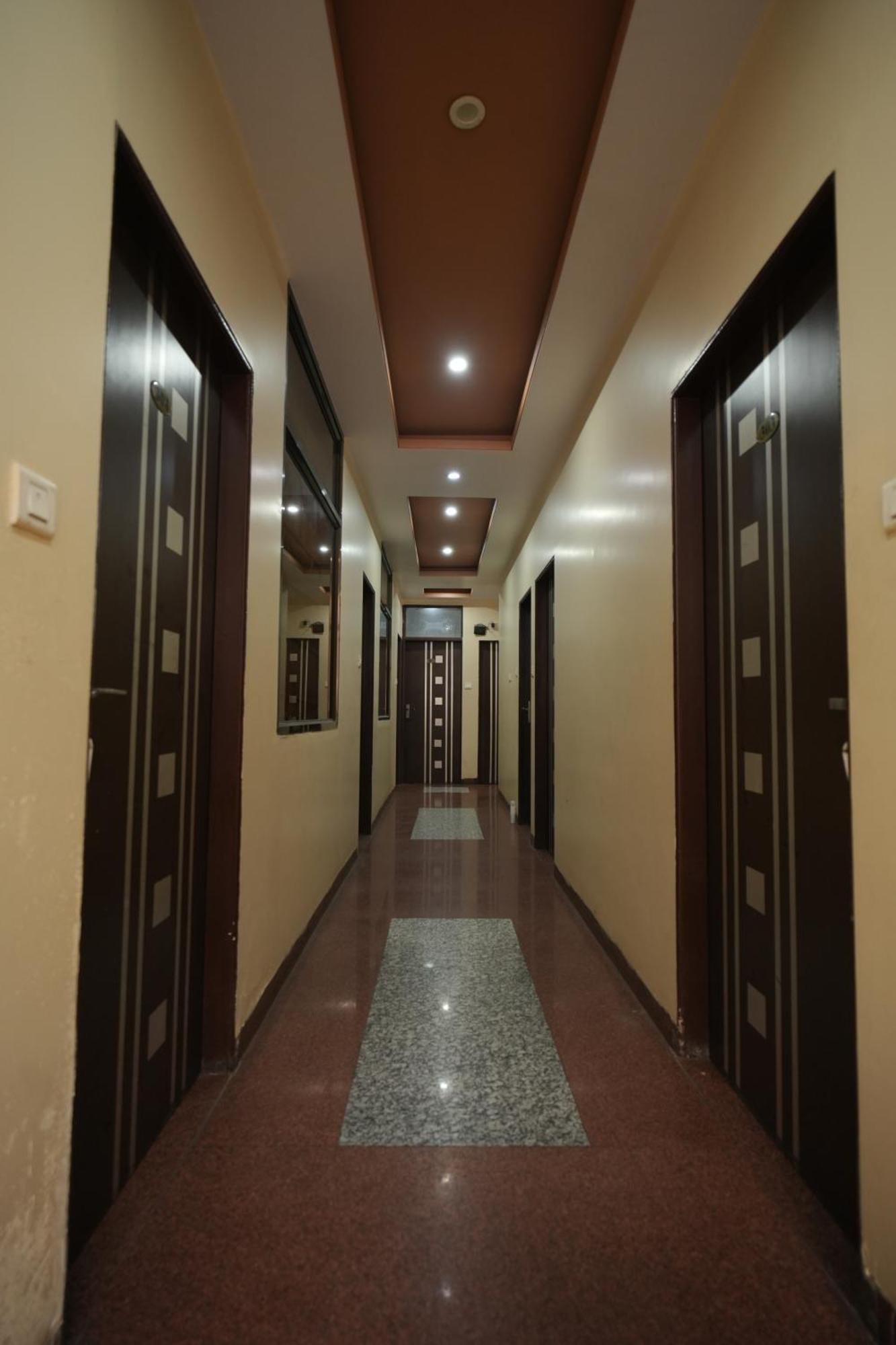Mewar Hotel Τζαϊπούρ Εξωτερικό φωτογραφία